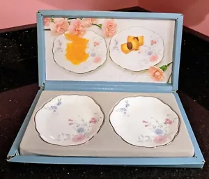 MIKASA Bone China "Gardenview" Wellington (2) Canape Small Plates Set, 5 1/2" - Picture 1 of 5