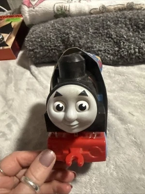 MEGA BLOKS Thomas & Friends THOMAS 5-Piece 5" Block Train Build Set New Package - Image 1 of 4