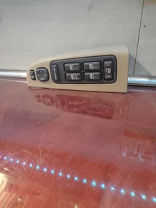 99-02 GM YUKON SUBURBAN CADILLAC ESCALADE Driver LH Front Master Door Switch OEM - Bild 1 von 2