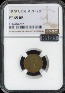 Gran Bretaña 1979 medio centavo 1/2P NGC PF65 RB calidad tonificada arco iris - Imagen 1 de 2