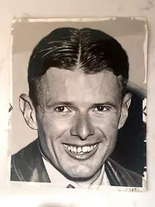 1938 Aviator Douglas Wrong Way Corrigan Press Photo - Picture 1 of 2