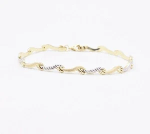 7.5" Wavy Hugs and Kisses Design Stampato Bracelet Real 10K Yellow White Gold - Picture 1 of 5