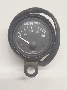 VDO Oil Pressure Gauge - Picture 1 of 4