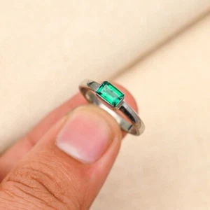 Smeraldo Naturale Gemma Anello,925 Argento Sterling,Solitario Anello,Regalo di - Foto 1 di 8