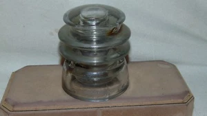 VINTAGE ARMSTRONG'S T.W. 10 47 CLEAR GLASS INSULATOR  - Picture 1 of 11