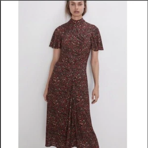 Vestido Zara Multifloral MIDI Talla S - Imagen 1 de 10
