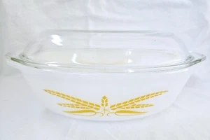 Vintage Retro Agee Pyrex Casserole Dish CO-300 Yellow Wheat Pattern w` Pyrex Lid - Picture 1 of 13