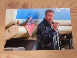 Top! ARNOLD SCHWARZENEGGER Originalautogramm GROSSFOTO! The Expendables - Bild 1 von 1