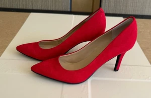 UNISA WOMEN'S SHOES. SIZE: 7.5M RED SUEDE HEELS PUMPS POINTED TOE SLIP ON - Picture 1 of 5