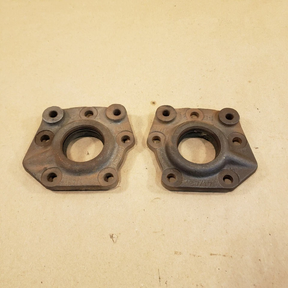 Carcasa de cojinete de eje diferencial trasero Jaguar XJ6 S2 S3 LH RH Pr C4HU Foto 1 de 4