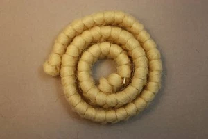 Capelli teatrali in lana crepe ricci naturali tutti rinchiusi con gomma spirito - Foto 1 di 5