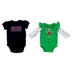 Baby Girl Clothing 2pc Lot Bodysuits Shirts One-Piece St Patricks Day Size 0-3M - Picture 1 of 6