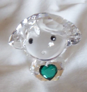 Neu nicht mehr produziert Swarovski Geburtsstein Engel Mai dunkelgrün Kristall Herz MIB 5041817 - Bild 1 von 5