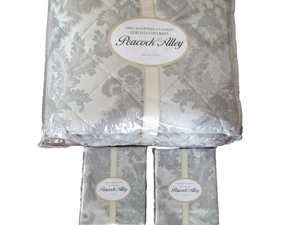 CUBIERTA ACOLCHADA Y FUNDAS 3 PIEZAS PAVO REAL CALLEJÓN REINA CLEO IMPECABLE NUEVO Gris Plateado Foto 1 de 4