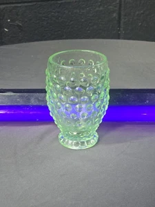 Tiara grün Glas Nagelmuster Tasse 5 Zoll - Bild 1 von 8