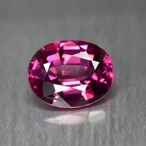 1.15Ct Oval_ Vibrant Pink Unheated Malaya Garnet _ Tanzania - Picture 1 of 1