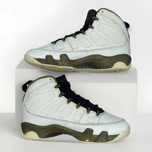 Größe 8,5 - Air Jordan 9 Retro Statue - Bild 1 von 8