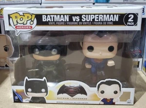 PACK DE 2 VINILOS POP HEROES BATMAN V SUPERMAN.   - Imagen 1 de 1