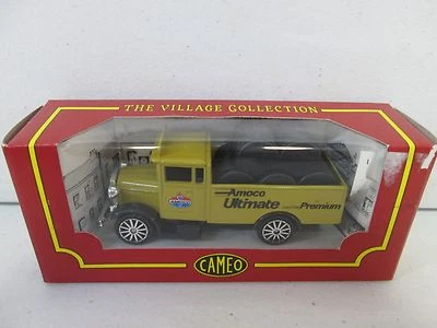 Corgi The Village Collection Amoco Ultimate Morris Truck - Image 1 of 2