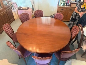 8 seater dining table and chairs - Picture 1 of 7
