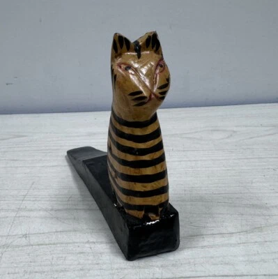 Puerta de madera vintage para gato, tapón de puerta cuña soporte de puerta para gato hecho a mano en Indonesia Foto 1 de 4