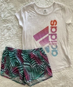 Girl's adidas Shorts & T-Shirt Outfit, Medium (10/12) - Picture 1 of 4
