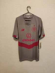 celtic pink and grey kit