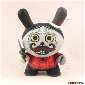 Kidrobot Dunny 2011 Azteca II 2 vinyl figure red by Saner with loose - Picture 1 of 2