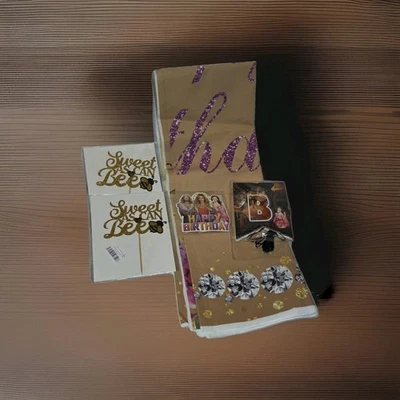 BEYONCÉ QUEEN B THEME BIRTHDAY PARTY SUPPLIES SWEET AS CAN B NEW - Image 1 of 2