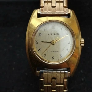 Montre Citizen - 3 photos pour cette montre - Picture 1 of 22