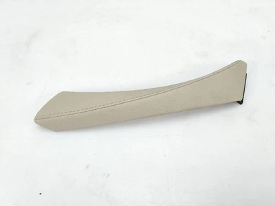 2010 BMW 335xi 335i 328i 328xi E92 Front Right Door Handle Insert Trim Clasp  - Image 1 of 4