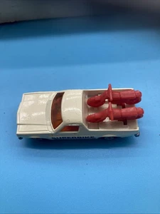 Matchbox 60 Holden Pickup White With Red Interior And Bikes New Loose - Picture 1 of 4