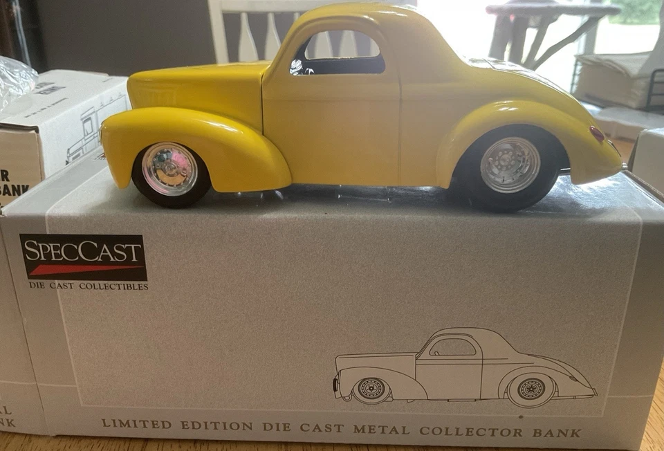 Hot Wheels выглядят как SPECCAST 1941 Willys Coupe уличная удочка банк денег - новый - Изображение 1 из 4