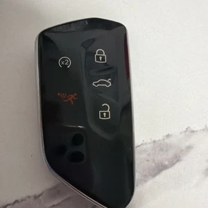 Key Fob Volkswagen Atlas Cross Sport 2025 Without Sting Used* - Picture 1 of 4