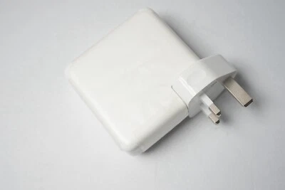 Genuine Apple 87W USB-C Macbook Pro & Air Power Adapter Charger - Image 1 of 4