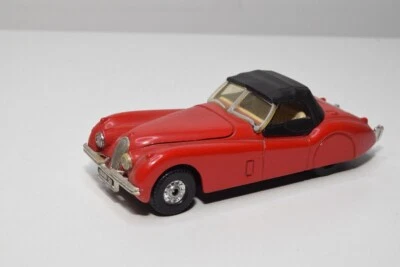B50 1:36 CORGI TOYS JAGUAR XK120 XK 120 CABRIOLET RED EXC. COND. - Immagine 1 di 4