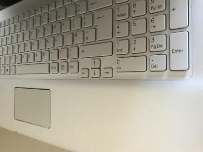 Sony VAIO SVE17 17.3"  i7 3520M 12GB 256 GB SSD Laptop - Windows 10. 2013+office - Image 1 of 4