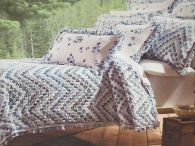 Juego de edredón floral de encaje con volantes blanco azul Shabby Cottage ARTISAN DE LUXE - Doble Foto 1 de 4