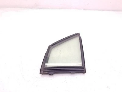 16-22 TOYOTA PRIUS ДВА 1,8 Л ПОЛНЫЙ ПРИВОД СО СТОРОНЫ ВОДИТЕЛЯ ВЕНТИЛЯЦИОННОЕ СТЕКЛО ПЕРЕДНЕЙ ДВЕРИ  - Изображение 1 из 4