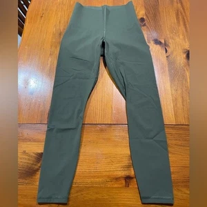 Everlane Perform olivgrüne formende hoch taillierte Damen-Leggings Größe Small - Bild 1 von 5