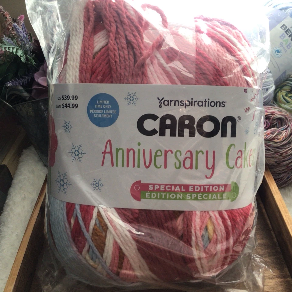Caron Anniversary Cakes Special Edition Yarn "Peppermint Plaid " 1029 yds/New