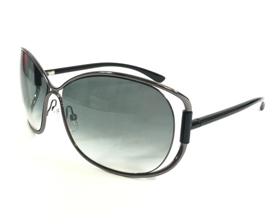 Gafas de sol Tom Ford monturas emmeline negro gris mariposa con lentes azules degradados Foto 1 de 4