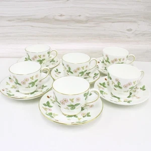 Set 6 tazze e piattini Wedgwood Wild Fragola Osso di Peonia Cina Tè Inghilterra - Foto 1 di 20