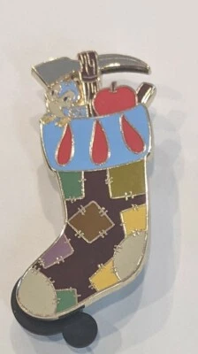 Disney 2021 Advent Calendar LR Snow White Stocking Pin - Image 1 of 2