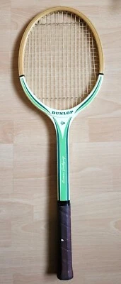 ** POUR COLLECTIONNEURS, RAQUETTE TENNIS BOIS DUNLOP "EVONNE GOOLAGONG" - Photo 1/4
