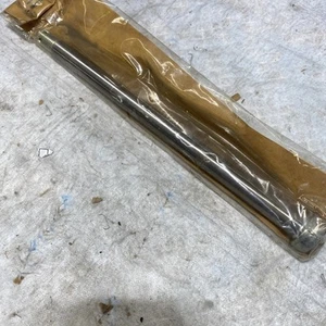 Nuevo de Lote Antiguo Yamaha OEM Eje Nuevo 1974-77 YZ125 YZ 537-25381-00-00 #Bin N - Imagen 1 de 4