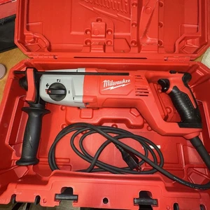 Milwaukee 5262-21 1 pulgada Martillo rotativo con mango en D SDS 2,1 pies - lb. de torque - Imagen 1 de 3