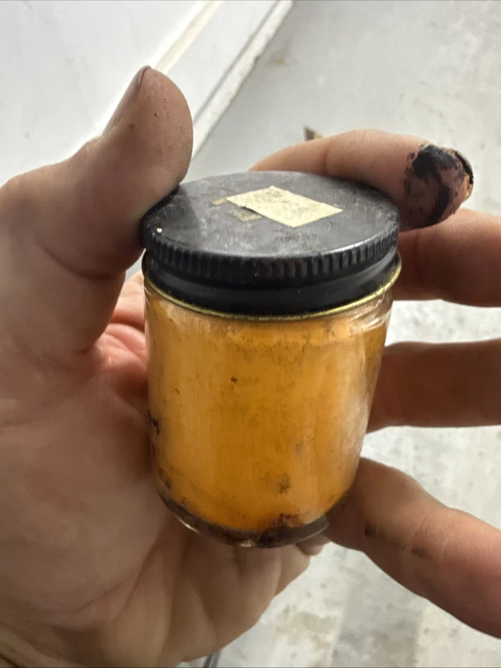 Artist Grade Pigment size 4 fl oz orange  powder - Image 1 of 4