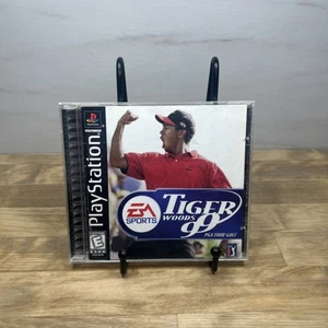 Tiger Woods 99 PGA Tour Golf (Sony PlayStation 1) - Bild 1 von 3