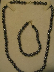 COLLAR COMBO PERLA NEGRO Y GRIS de moda 18"" y pulsera de 7 1/2 - Imagen 1 de 4
